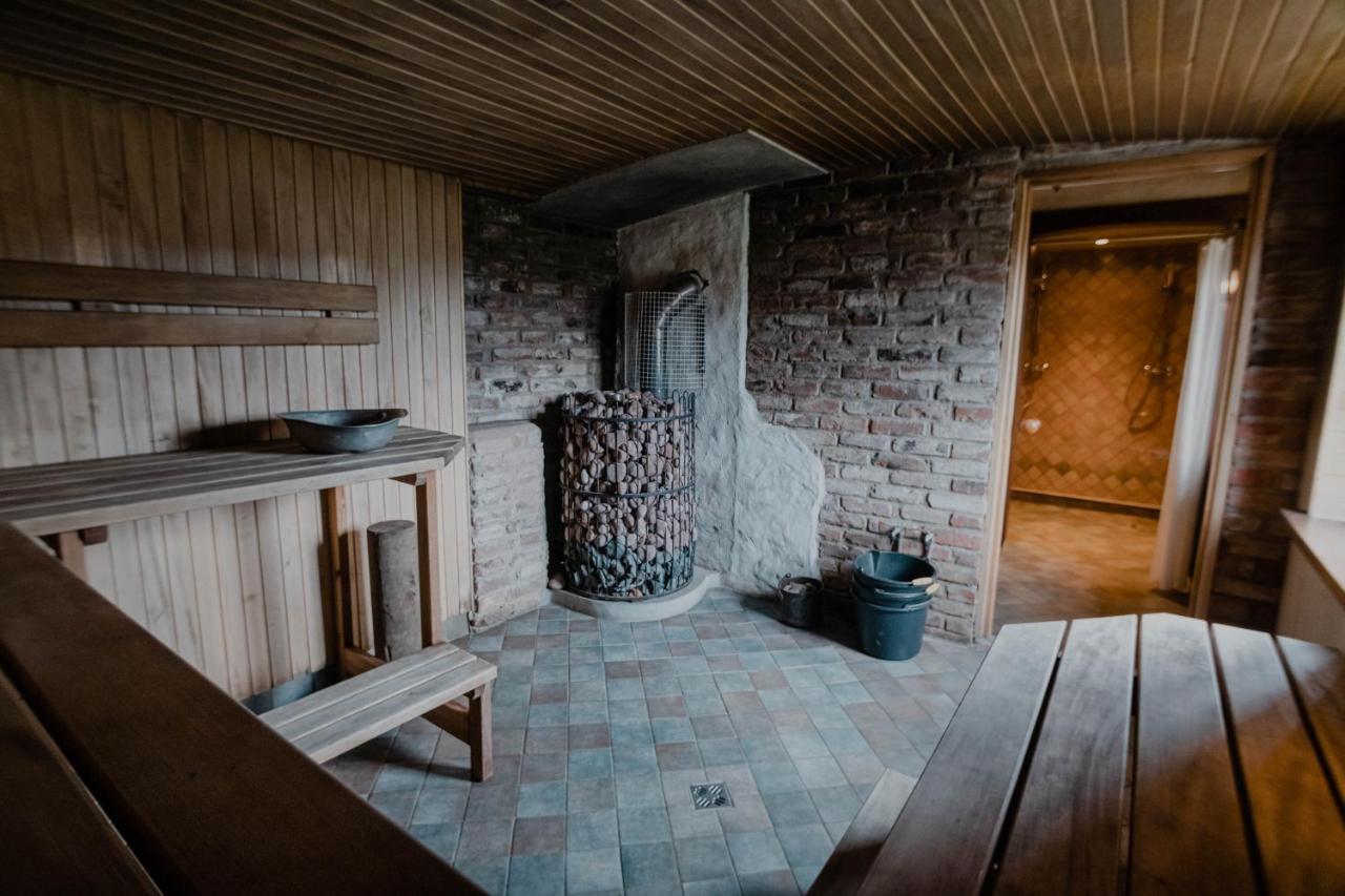 Piena Muiza - Berghof Hotel & Spa Sieksate Extérieur photo