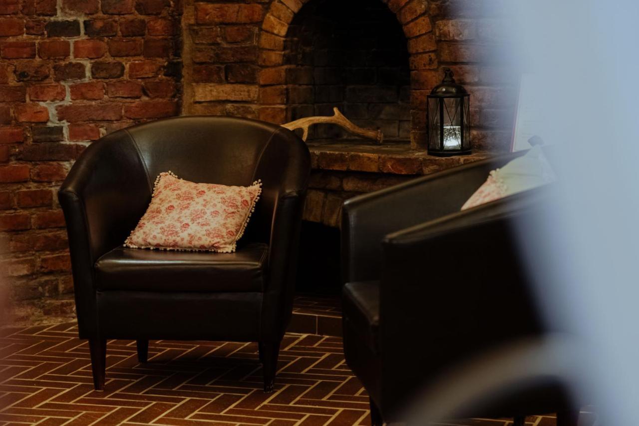 Piena Muiza - Berghof Hotel & Spa Sieksate Extérieur photo