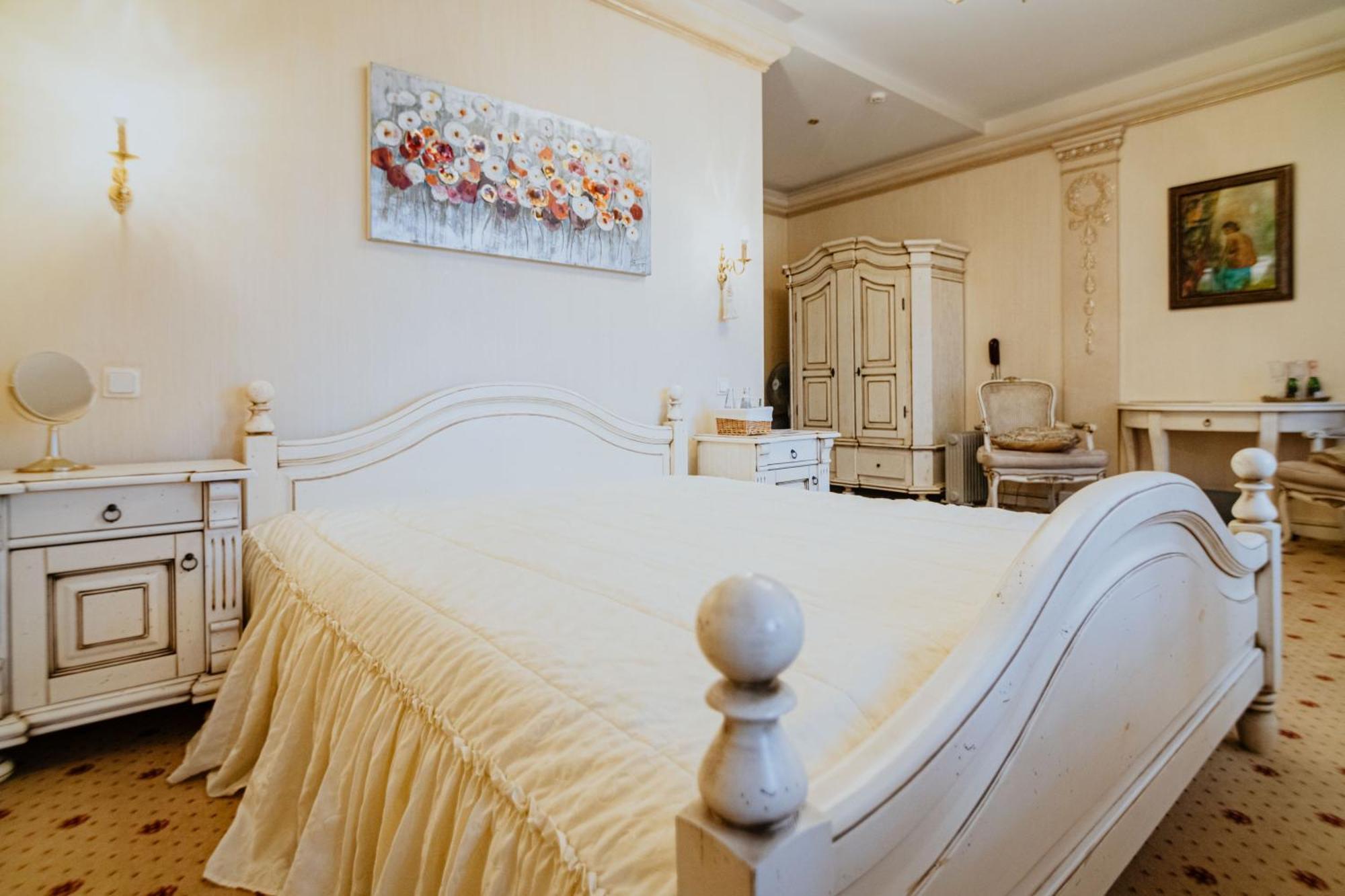 Piena Muiza - Berghof Hotel & Spa Sieksate Chambre photo