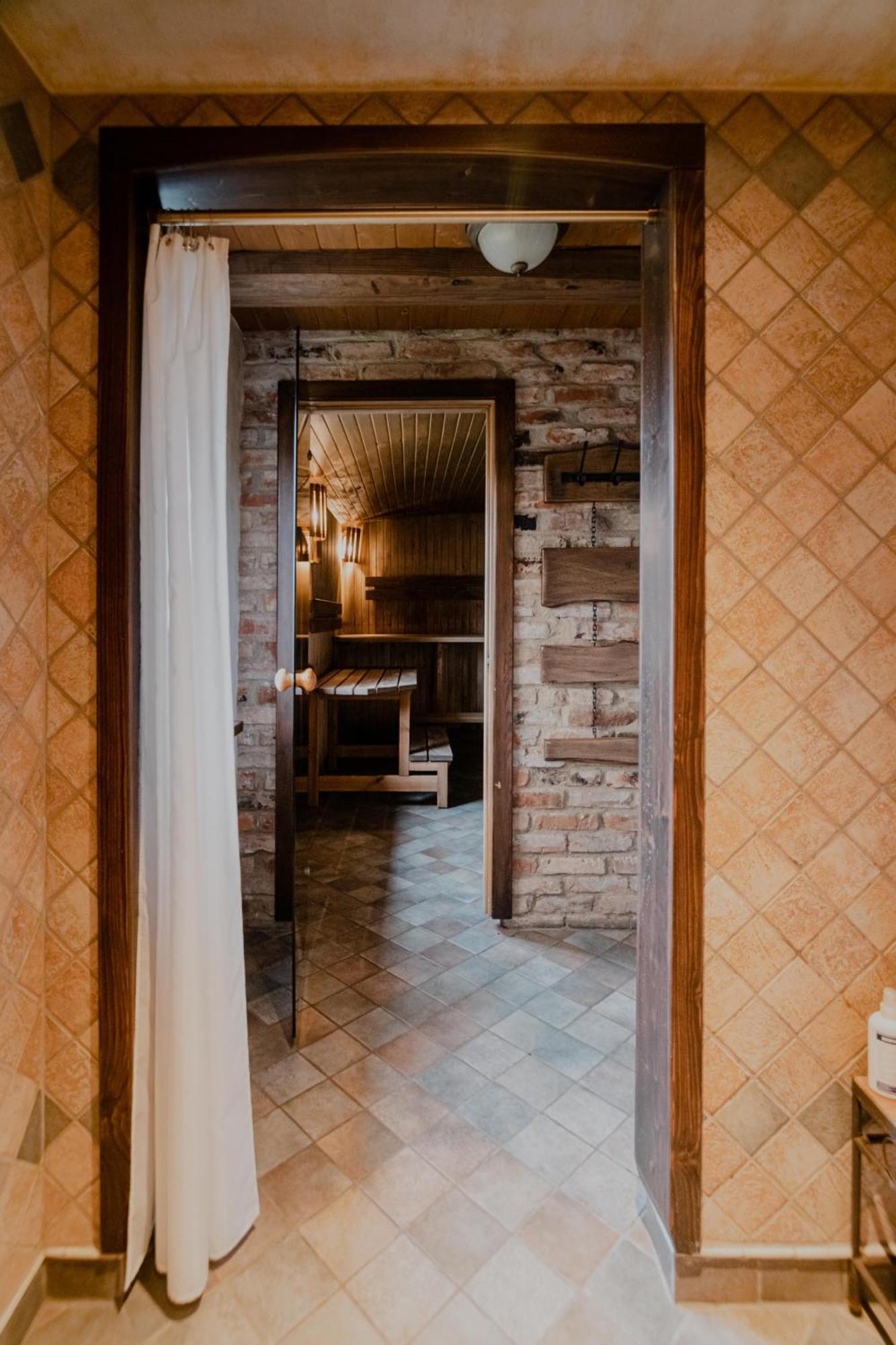 Piena Muiza - Berghof Hotel & Spa Sieksate Chambre photo